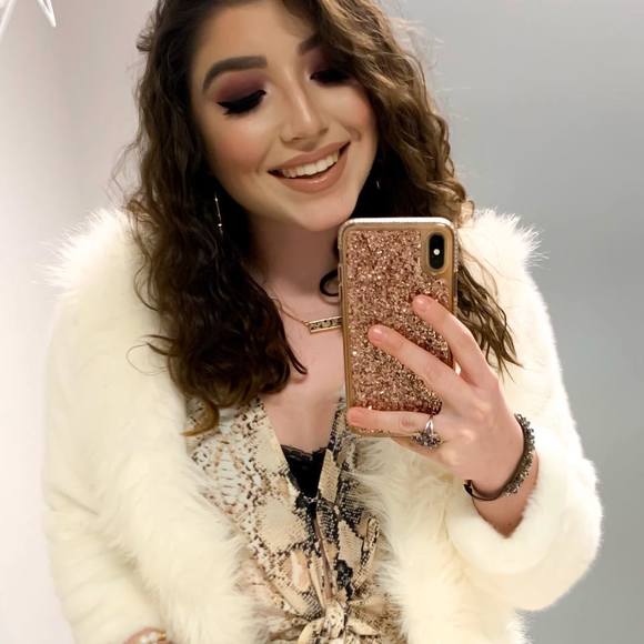 sarabeth99
